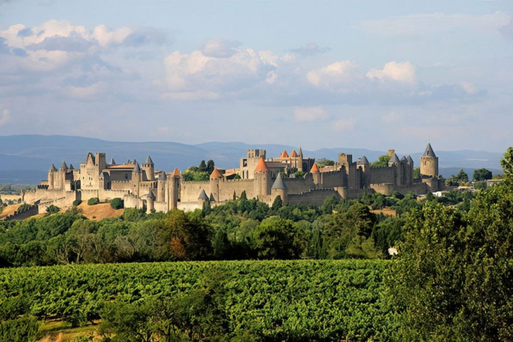 cite medievale carcassonne resize